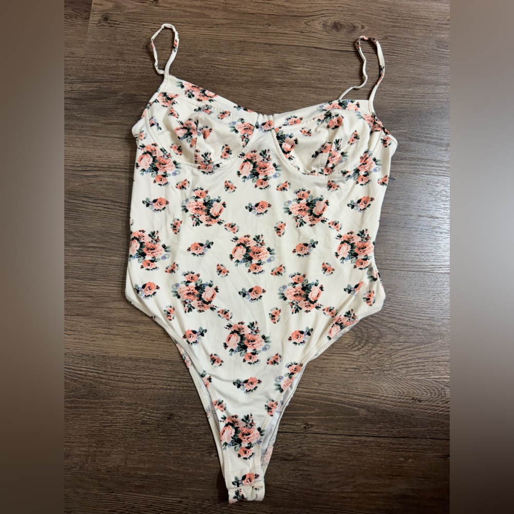 Floral print bodysuit